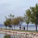 Eszter Koezel A Balatonhoz 5 Fo Reszere *