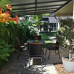 Eszter Koezel A Balatonhoz 5 Fo Reszere *