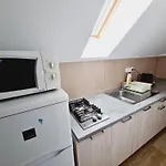 Eszter Koezel A Balatonhoz 5 Fo Reszere * Balatonlelle